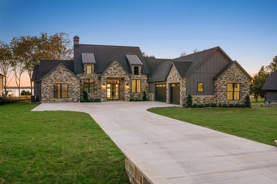 Front exterior of a new home in , Corsicana, TX, highlighting curb appeal (Image 1). Front exterior of a new home in , Corsicana, TX, highlighting curb appeal (Image 1).