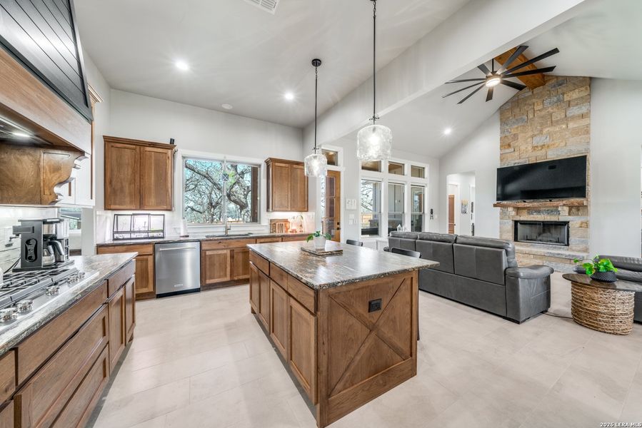 Furnished interior view inside a new home in , La Vernia (Image 18).