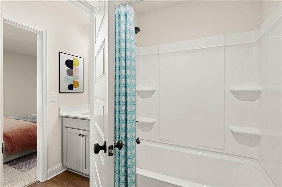 Furnished interior view inside a new home in Salacoa, Calhoun (Image 7).