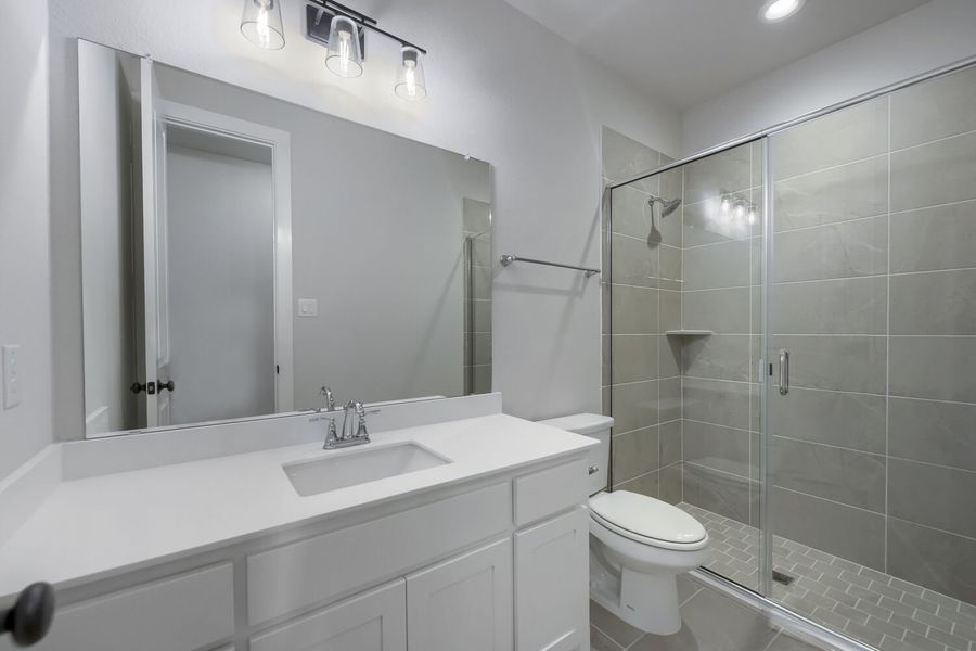 785 Red Willow - Full Bathroom 785 Red Willow - Full Bathroom