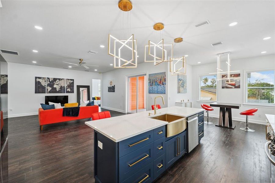 Image 50 of a home in .