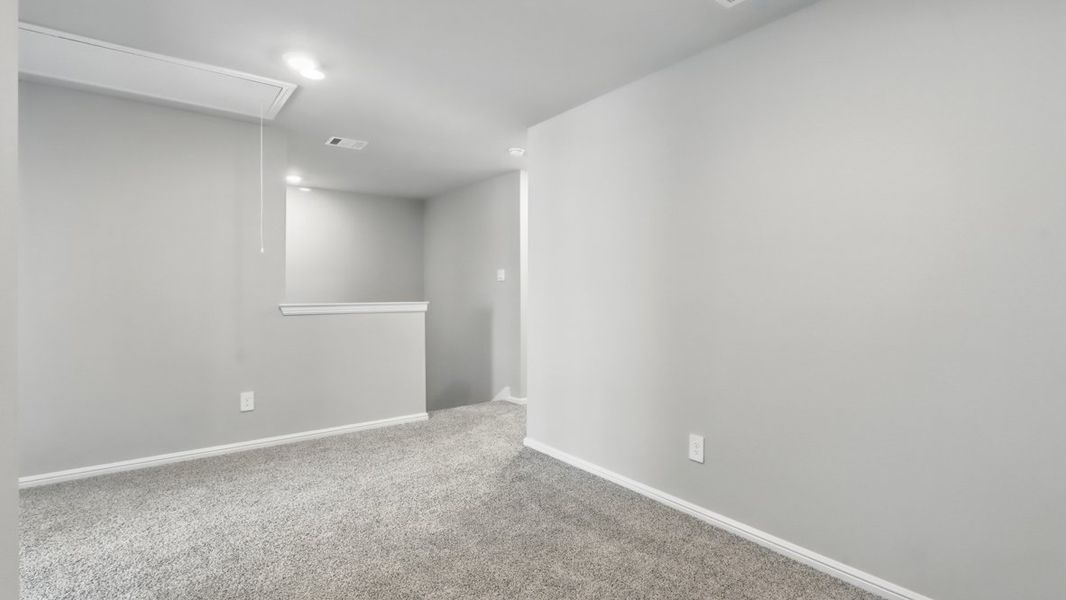 Spacious, unfurnished interior of a new home in Orchard Village, Fort Worth (Image 31). Spacious, unfurnished interior of a new home in Orchard Village, Fort Worth (Image 31).