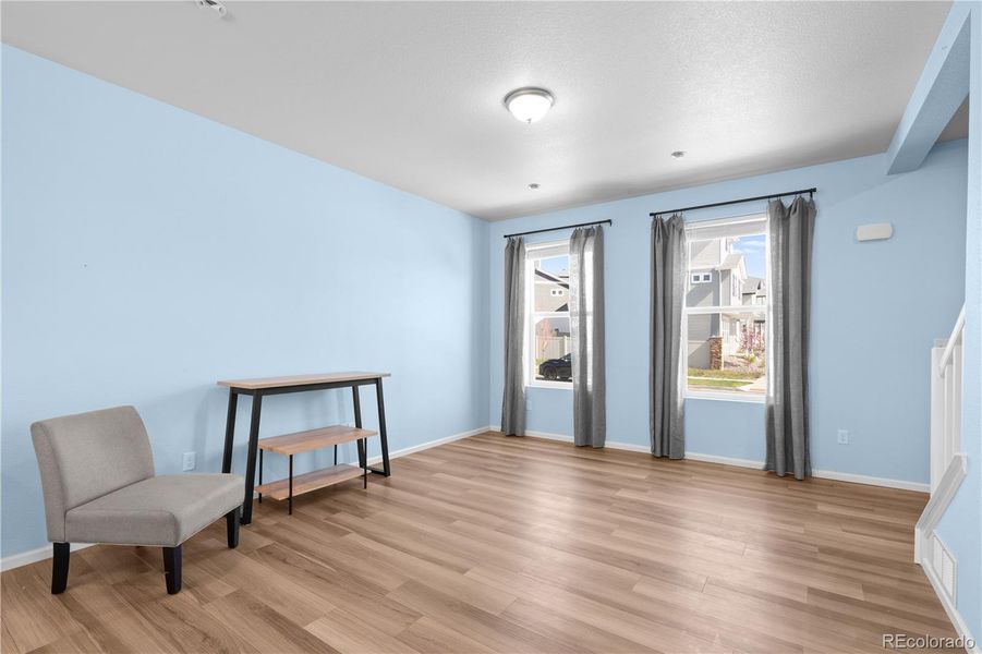 Spacious, unfurnished interior of a new home in , Colorado Springs (Image 15).