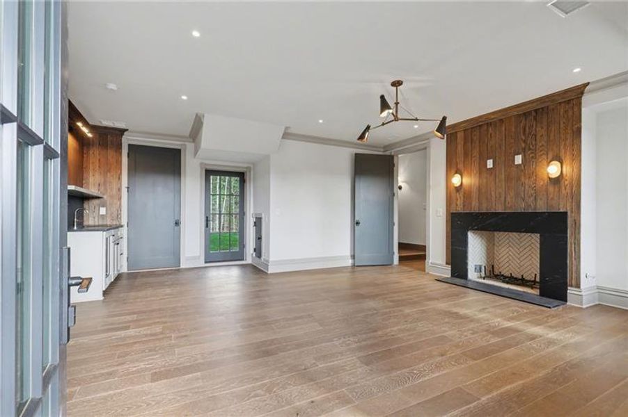 Spacious, unfurnished interior of a new home in , Clarkesville (Image 22).