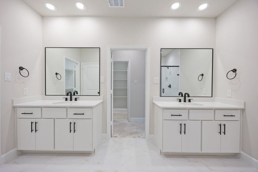 Double vanities = double the ease. Whether it’s a busy weekday morning or a relaxing Sunday night, this setup makes sharing effortless and stylish. Double vanities = double the ease. Whether it’s a busy weekday morning or a relaxing Sunday night, this setup makes sharing effortless and stylish.