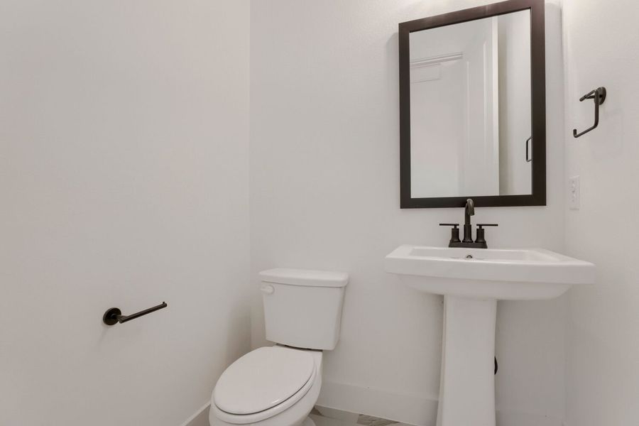 4308 Double Diamond - Powder Bathroom