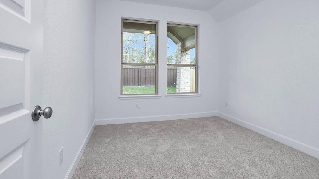 Spacious, unfurnished interior of a new home in Woodhavyn, Magnolia (Image 11).