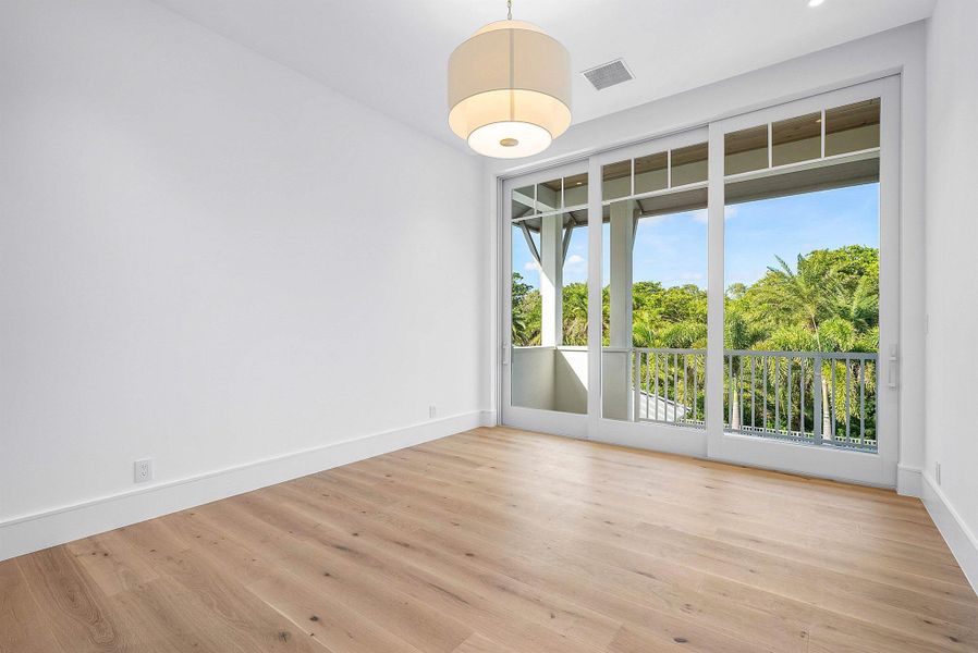 Spacious, unfurnished interior of a new home in , Delray Beach (Image 25).