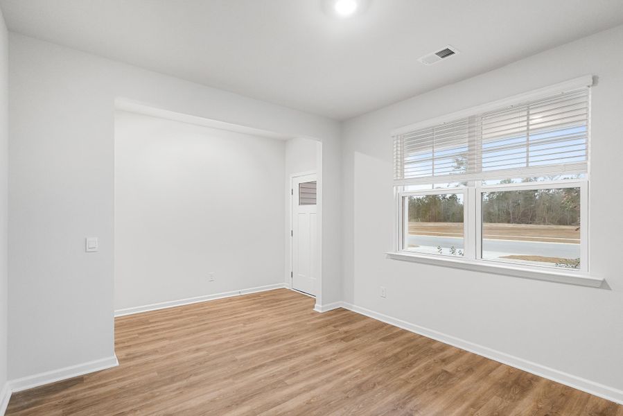 Spacious, unfurnished interior of a new home in The Cove at Mallard Crossing, Summerville (Image 16).