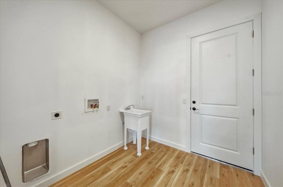 Image 63 of a home in .