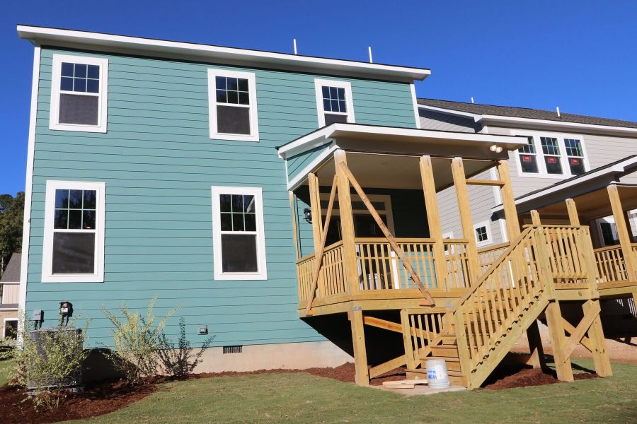 Back Exterior Back Exterior