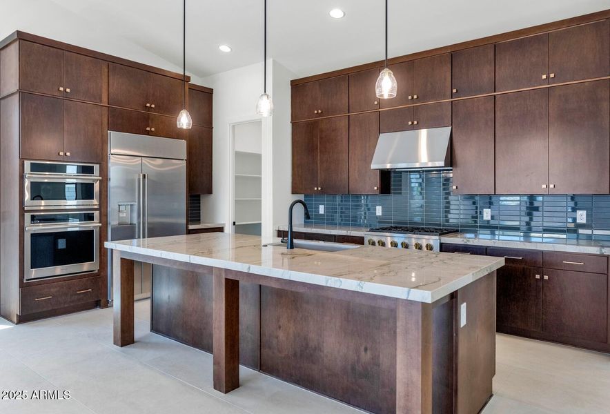 6727 N 9th Dr-large-019-009-6727 N 9th D 6727 N 9th Dr-large-019-009-6727 N 9th D