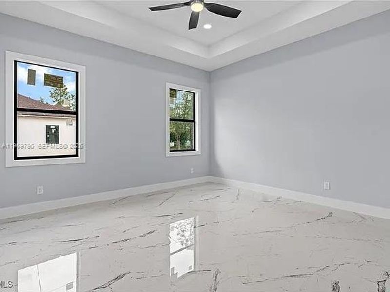 Spacious, unfurnished interior of a new home in , Lehigh Acres (Image 29).