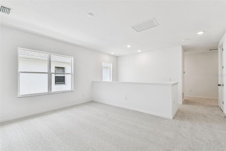 Spacious, unfurnished interior of a new home in City of Tampa, Tampa (Image 53).
