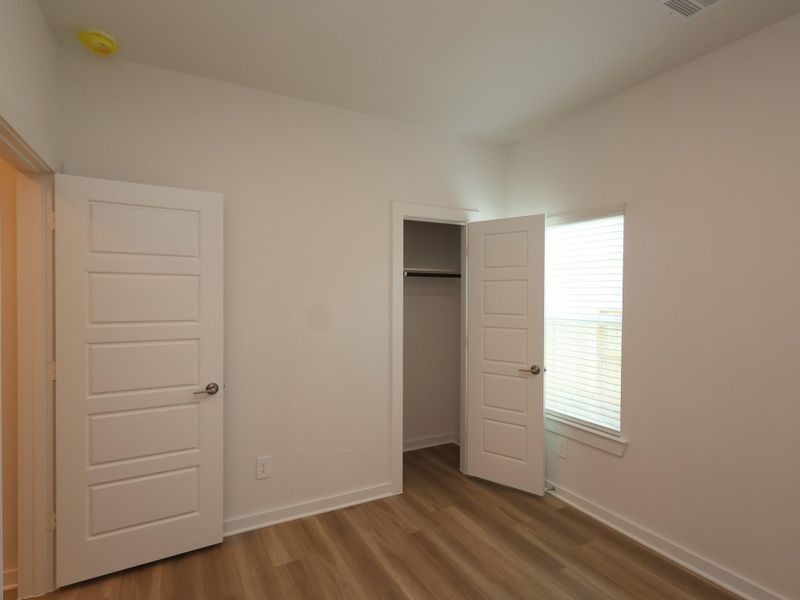 Spacious, unfurnished interior of a new home in Sorella, Tomball (Image 17). Spacious, unfurnished interior of a new home in Sorella, Tomball (Image 17).