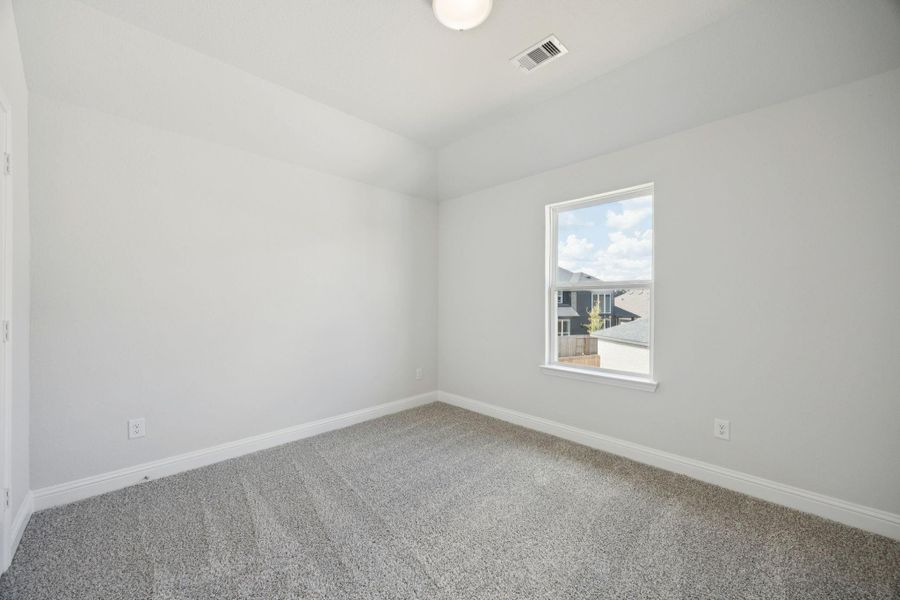 Spacious, unfurnished interior of a new home in Saint Tropez, Houston (Image 24). Spacious, unfurnished interior of a new home in Saint Tropez, Houston (Image 24).