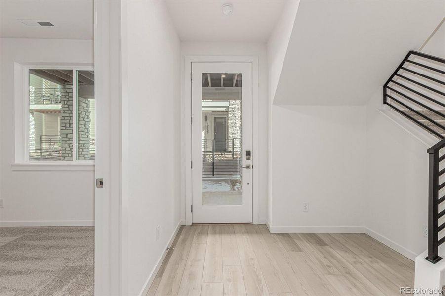 Spacious, unfurnished interior of a new home in Victory Ridge, Colorado Springs (Image 31).