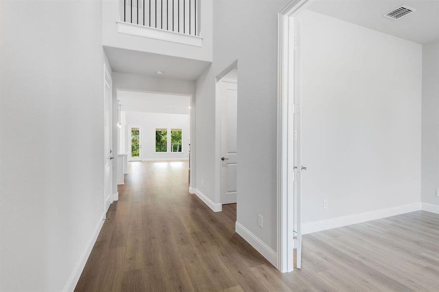 Spacious, unfurnished interior of a new home in Cross Creek Meadows 55s, Celina (Image 22). Spacious, unfurnished interior of a new home in Cross Creek Meadows 55s, Celina (Image 22).