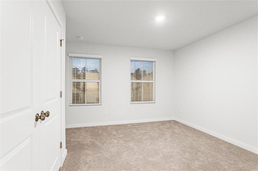 Spacious, unfurnished interior of a new home in , Grayson (Image 41).