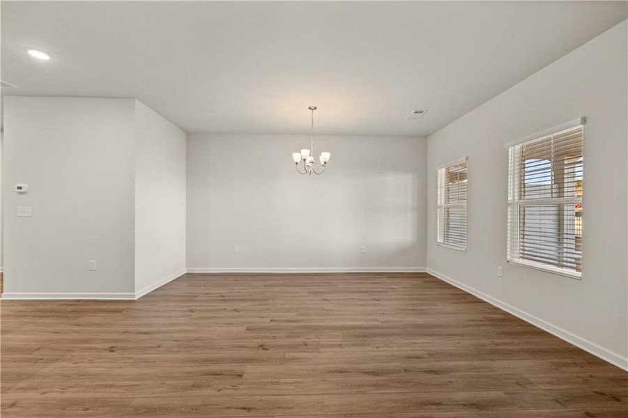Spacious, unfurnished interior of a new home in Lake Carlton, Loganville (Image 14).