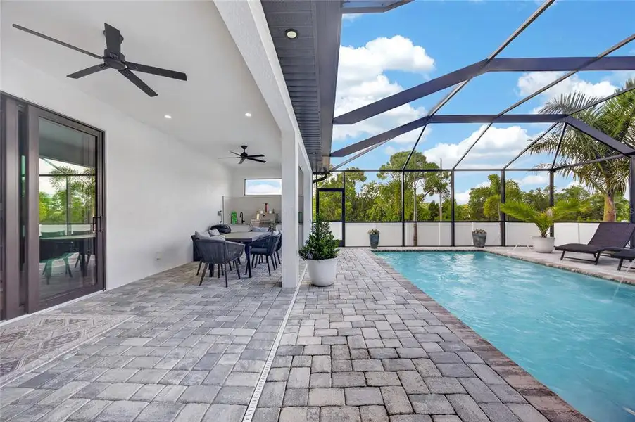 Exterior details and patio area of a home in , Cape Coral (Image 28).