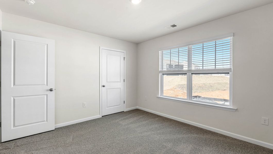 Spacious, unfurnished interior of a new home in Spring Ridge, Anderson (Image 20).
