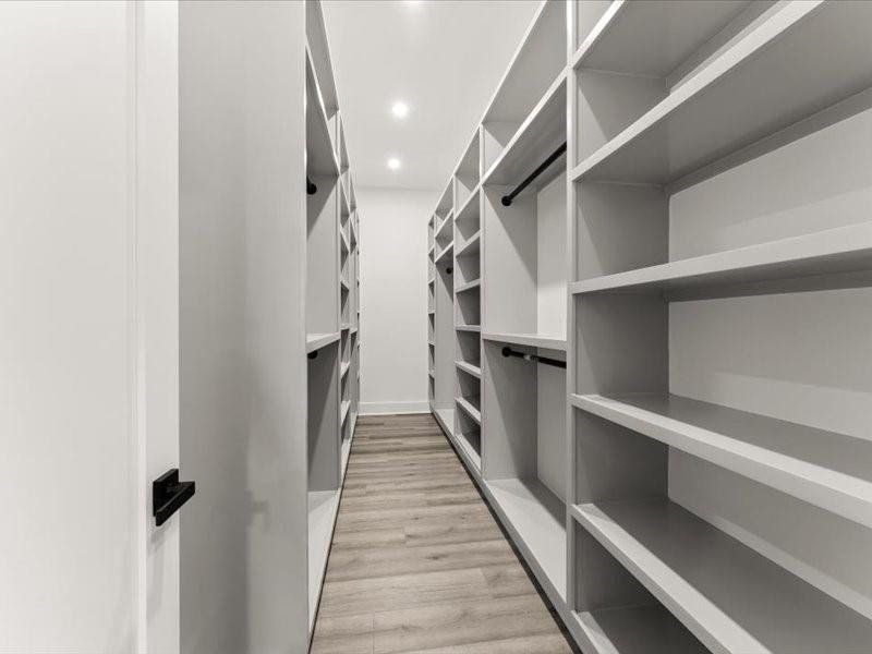 Spacious, unfurnished interior of a new home in , Dahlonega (Image 85).