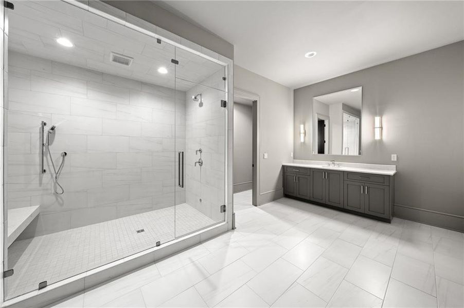 Image 84 of a home in .