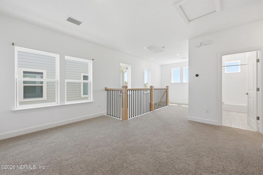 Spacious, unfurnished interior of a new home in Crosswinds 40’, Ponte Vedra (Image 30).