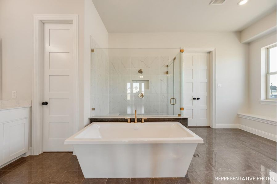 Representative furnished interior of a home built from the Hampton III by Grand Homes in Whitestone Estates, Parker (Image 12).