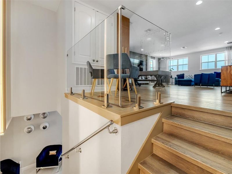 Furnished interior view inside a new home in , Orlando (Image 14).