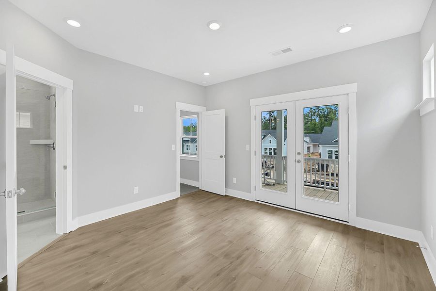Spacious, unfurnished interior of a new home in Nexton - Midtown - The Park Collection, Summerville (Image 21). Spacious, unfurnished interior of a new home in Nexton - Midtown - The Park Collection, Summerville (Image 21).