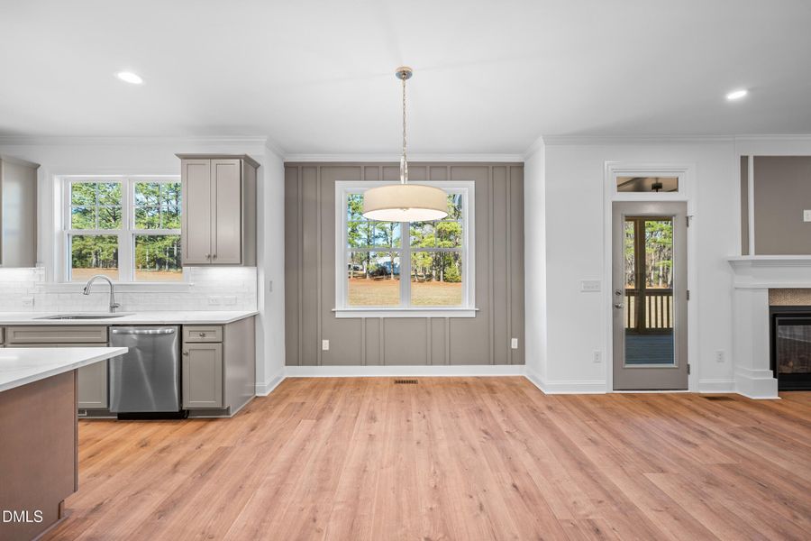 9D66DC96-2A8A-4A9B-840C-86F5B559DF3F 9D66DC96-2A8A-4A9B-840C-86F5B559DF3F