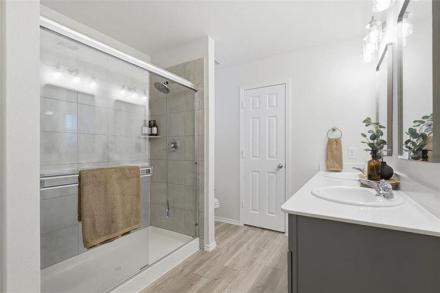 Furnished interior view inside a new home in Newberry Point, Fort Worth (Image 15).