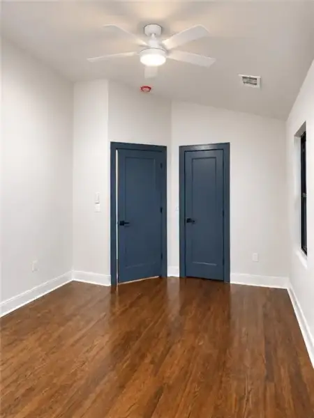 Spacious, unfurnished interior of a new home in , Atlanta (Image 35).