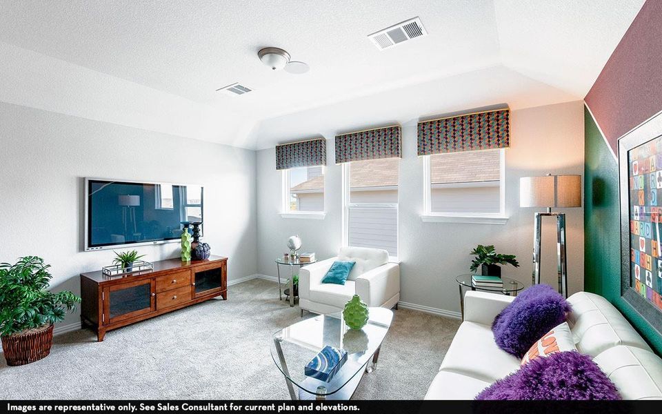Furnished interior view inside a new home in Mulberry Farms, Santa Fe (Image 11).