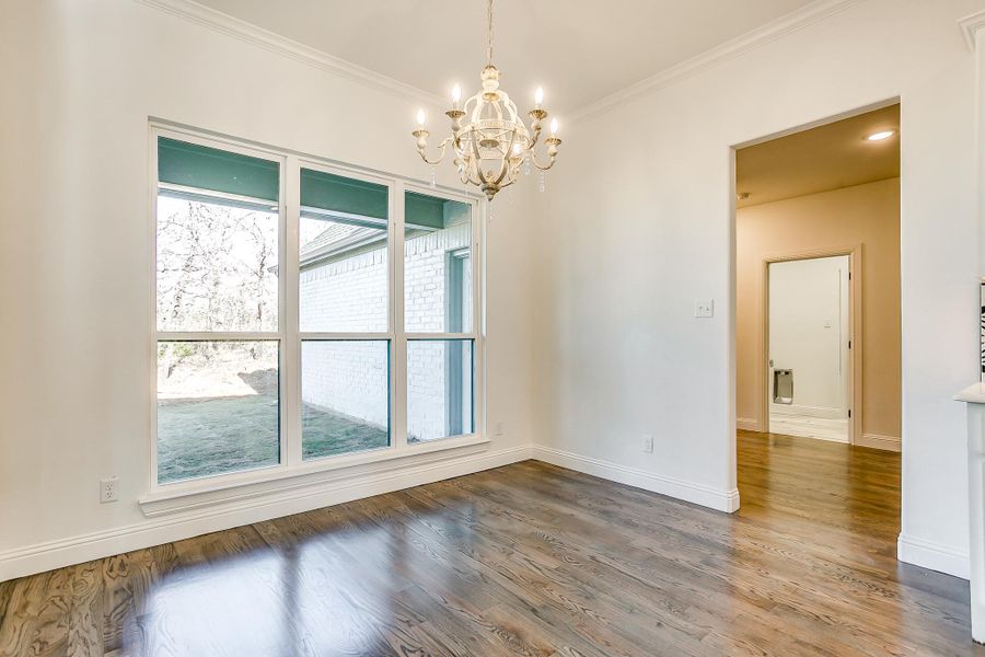 Representative unfurnished interior of a home built from the Cypress Court House by Trinity Classic Homes in Freeman Ranch, Weatherford (Image 36).