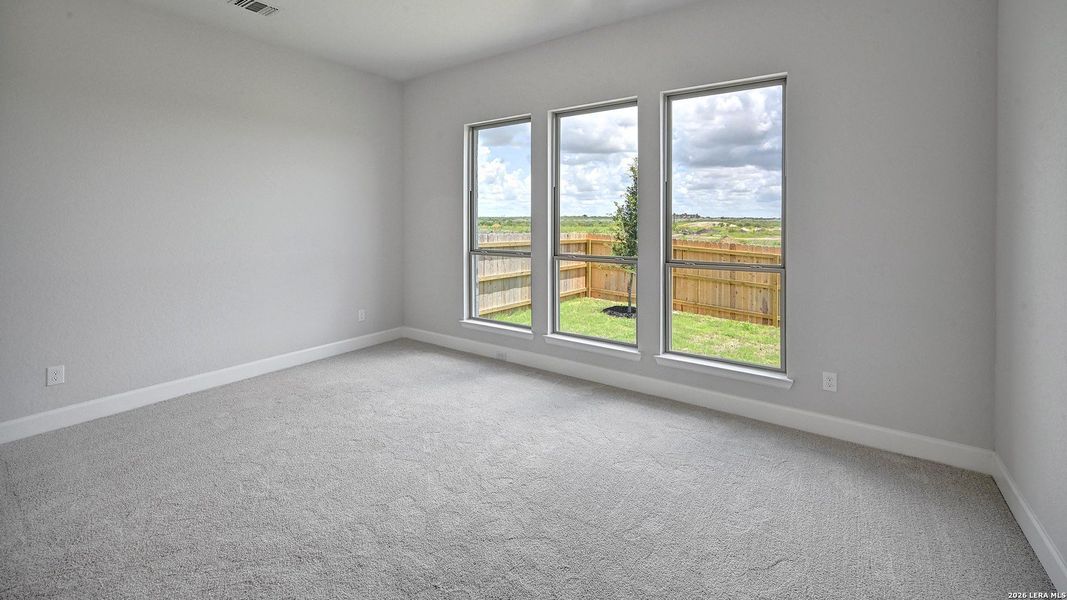 Spacious, unfurnished interior of a new home in Briggs Ranch, San Antonio (Image 16). Spacious, unfurnished interior of a new home in Briggs Ranch, San Antonio (Image 16).