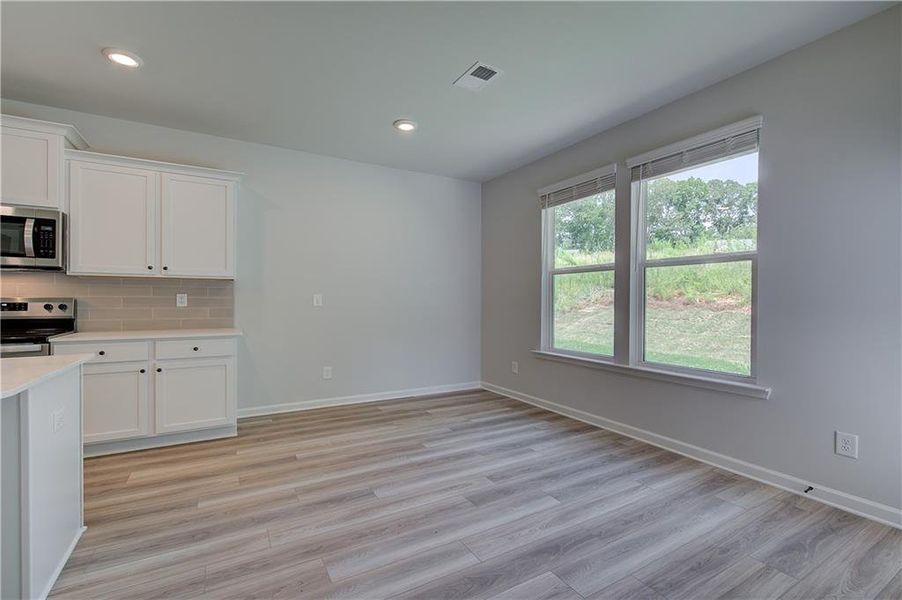 Spacious, unfurnished interior of a new home in Westminster, Covington (Image 10).