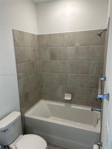 Furnished interior view inside a new home in , Lehigh Acres (Image 9).