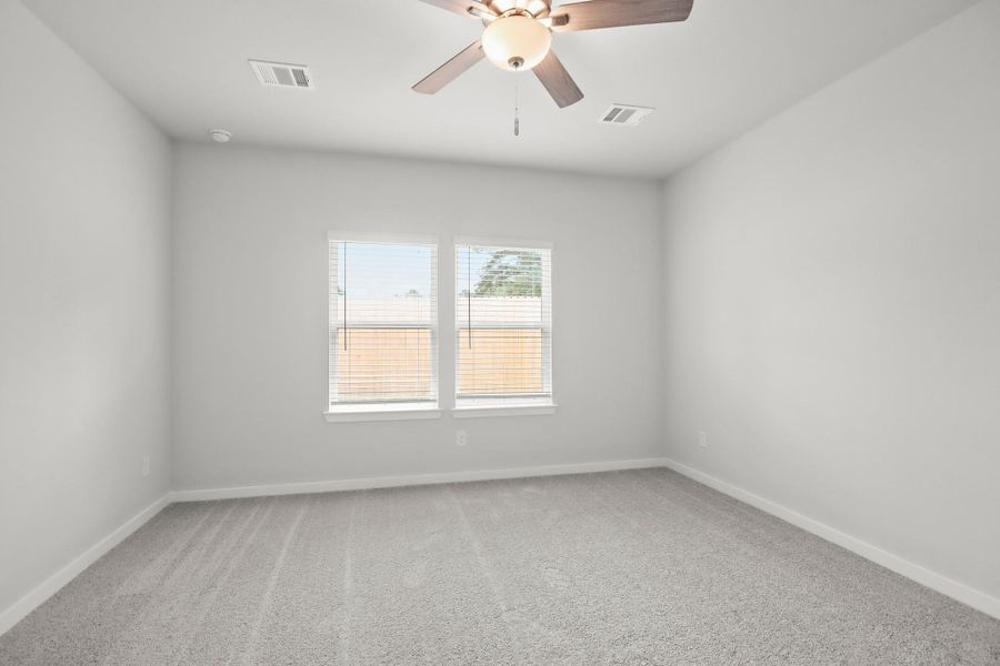 Spacious, unfurnished interior of a new home in Maple Woods, Hockley (Image 9).