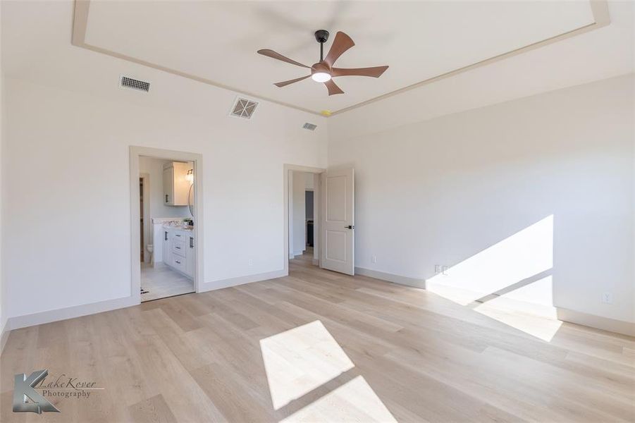 Spacious, unfurnished interior of a new home in , Abilene (Image 23). Spacious, unfurnished interior of a new home in , Abilene (Image 23).