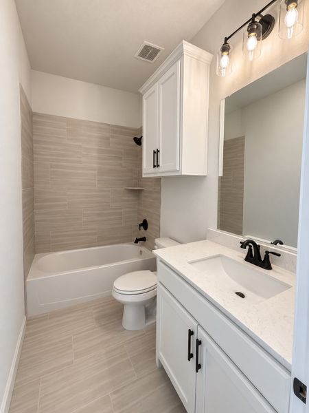 Furnished interior view inside a new home in Terra Vista Estates, Springtown (Image 9).