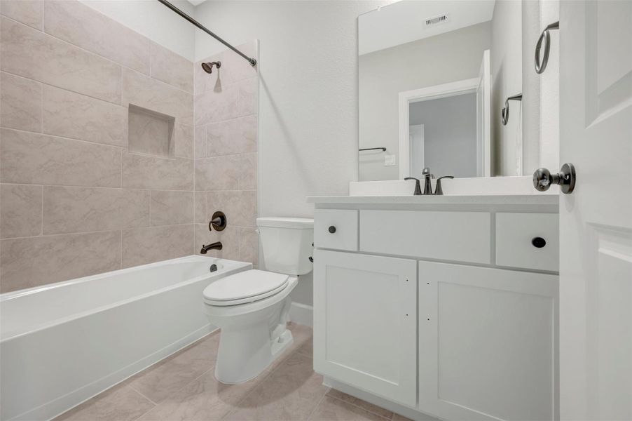Furnished interior view inside a new home in Jordan Ranch - Premier Collection, Fulshear (Image 7).