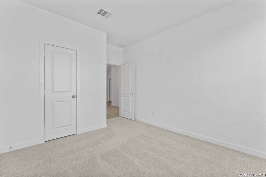 Spacious, unfurnished interior of a new home in Grace Gardens, San Antonio (Image 28). Spacious, unfurnished interior of a new home in Grace Gardens, San Antonio (Image 28).