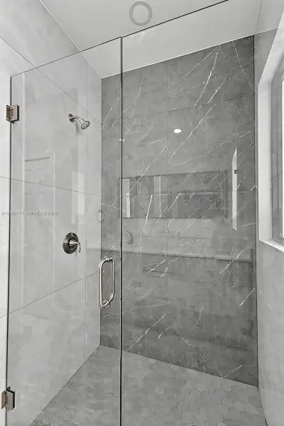 Image 33 of a home in . Image 33 of a home in .