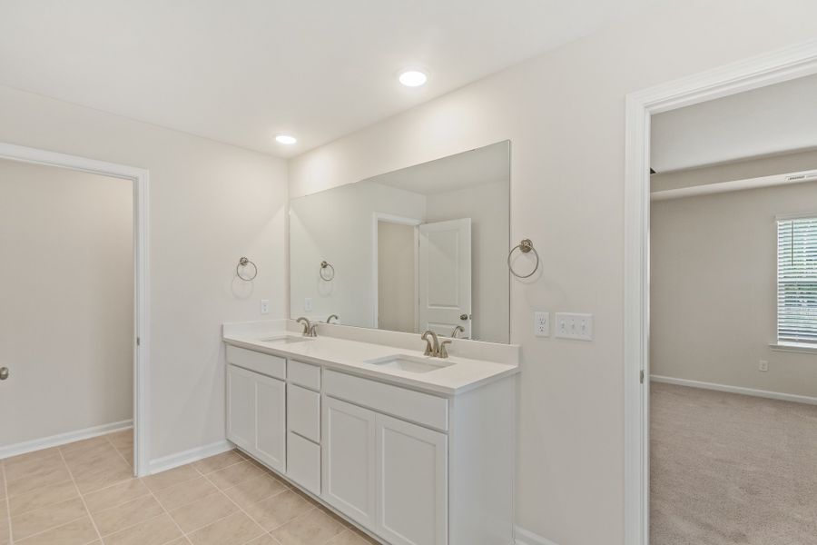Furnished interior view inside a new home in Halton Oaks, Spartanburg (Image 9).