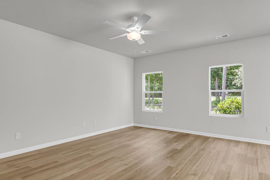 Spacious, unfurnished interior of a new home in Fairway Woods at Wyboo, Manning (Image 20). Spacious, unfurnished interior of a new home in Fairway Woods at Wyboo, Manning (Image 20).