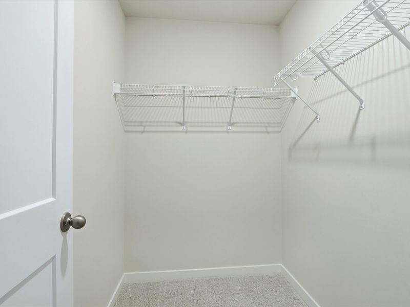 Spacious, unfurnished interior of a new home in Oakwood Townes, Mebane (Image 14).