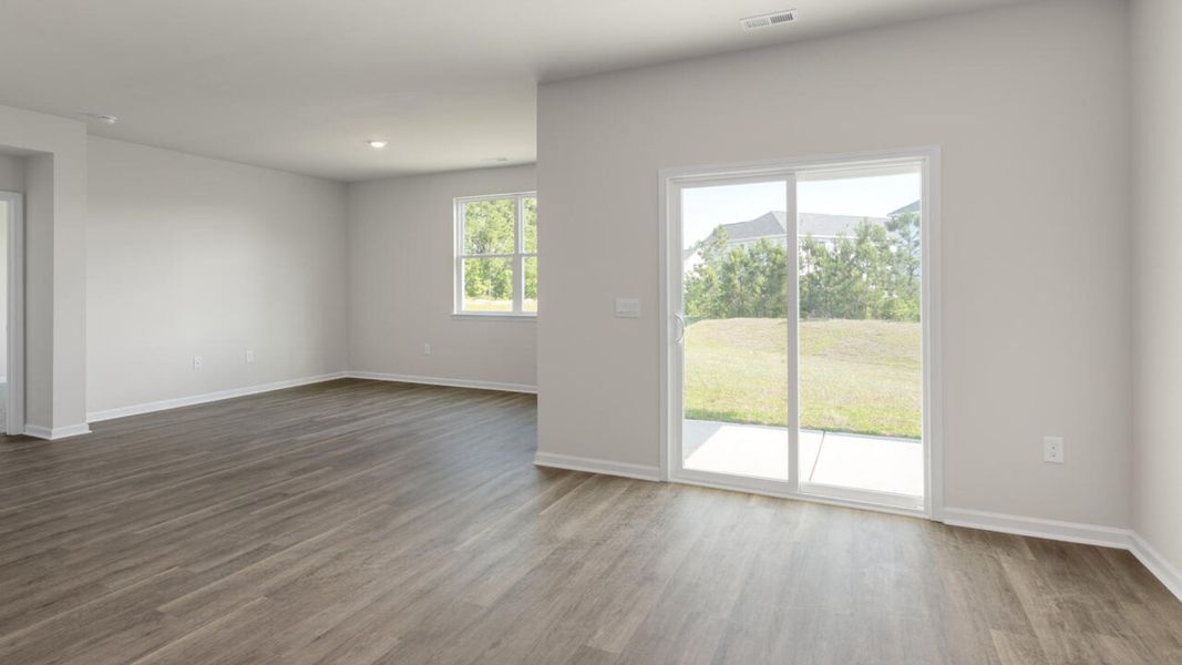 Spacious, unfurnished interior of a new home in Halls Landing, Bolivia (Image 10).